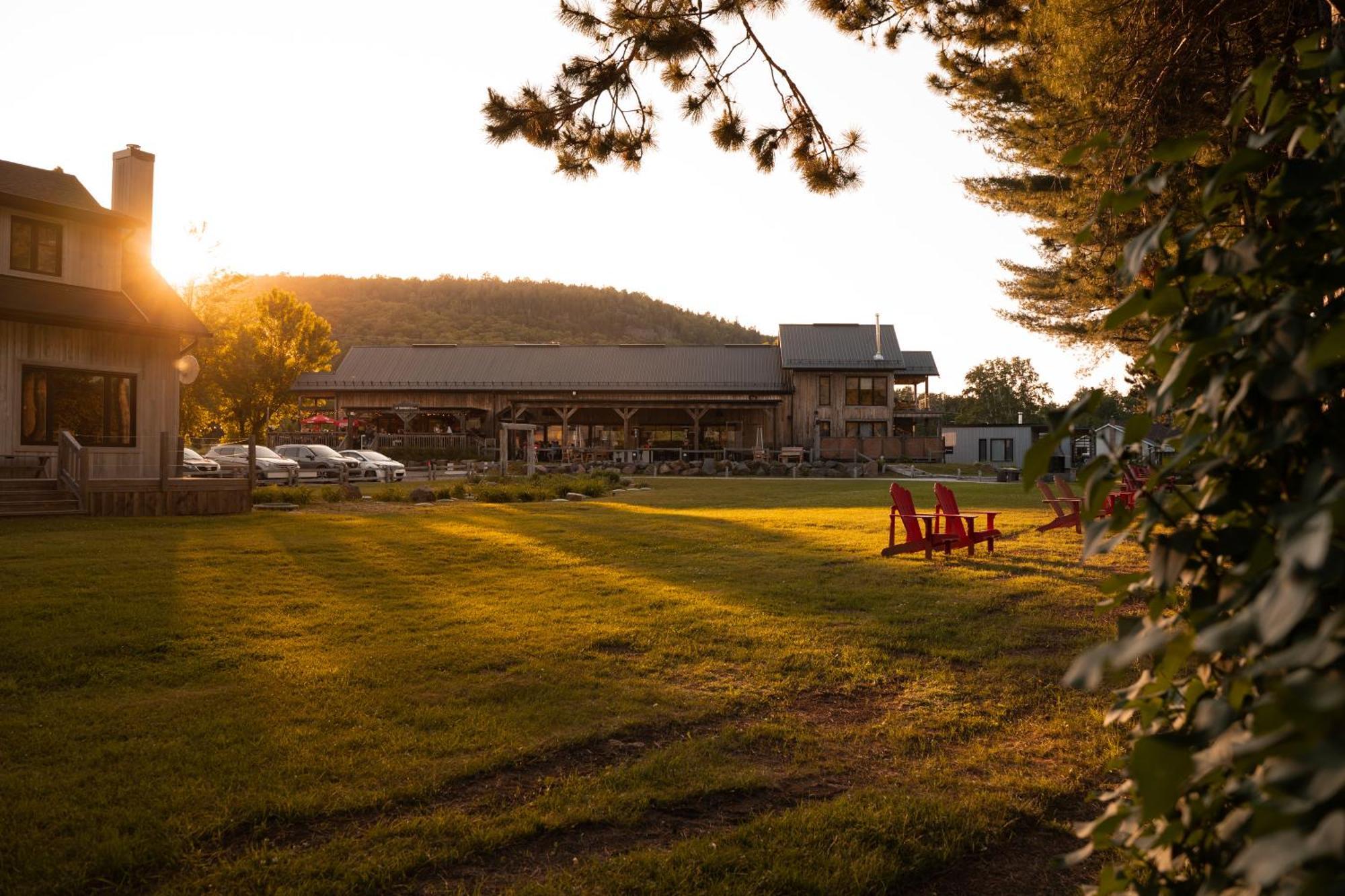 Le 2800 Du Parc Shawinigan Exterior foto