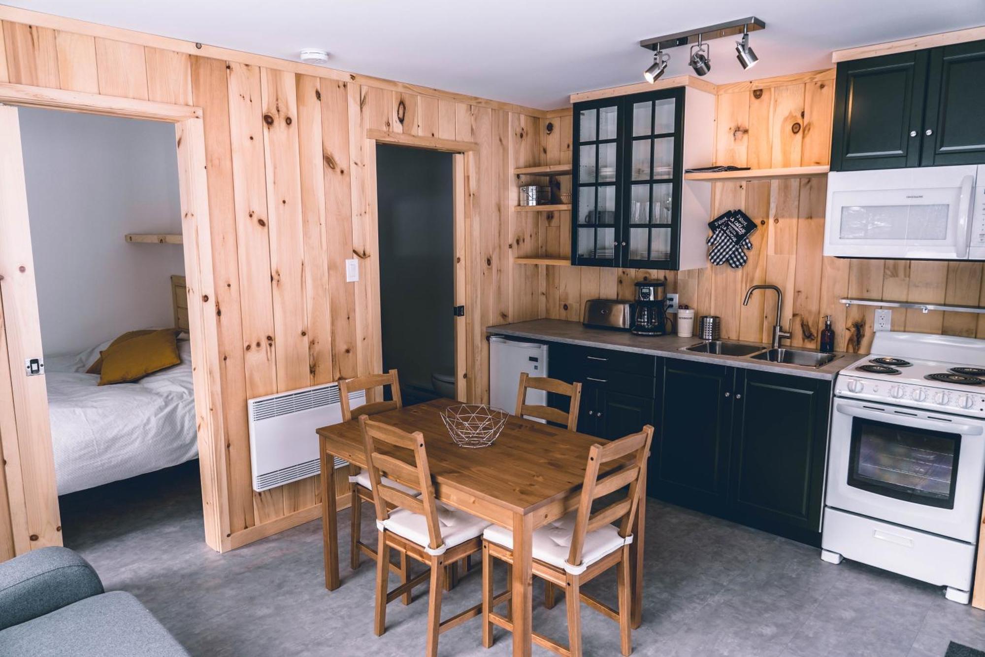 Le 2800 Du Parc Shawinigan Exterior foto