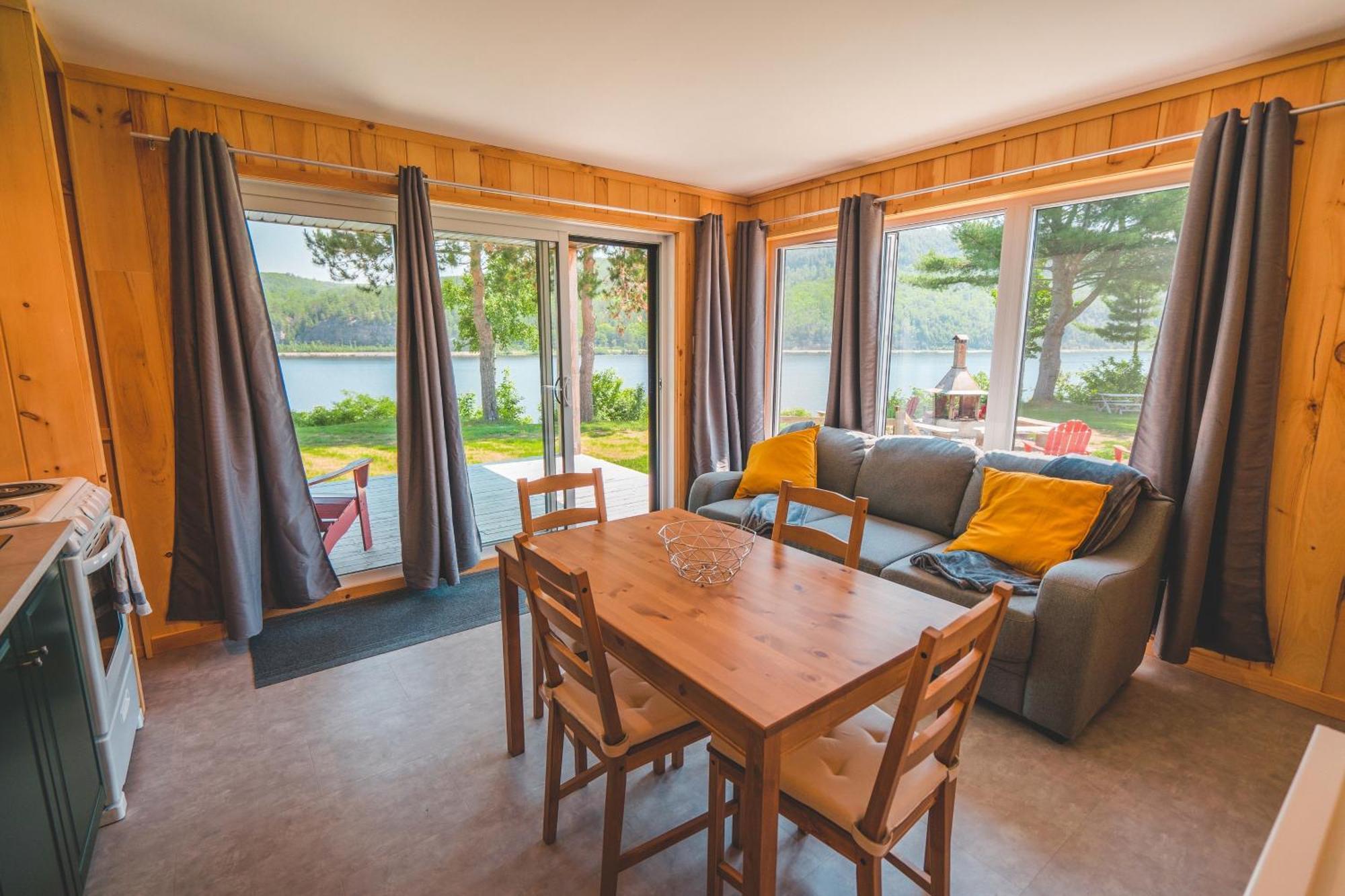 Le 2800 Du Parc Shawinigan Exterior foto